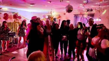 Aliki Sings Entertainment - Party Wiltshire