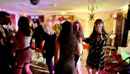 Aliki Sings Entertainment - Wedding South West UK